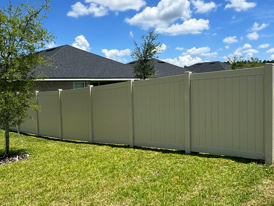 Residential Vinyl Fence Company In Northeast Florida