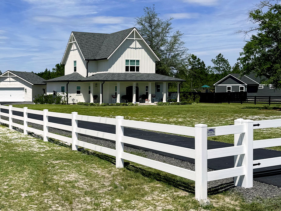 Vinyl Fence Contractor in Northeast Florida