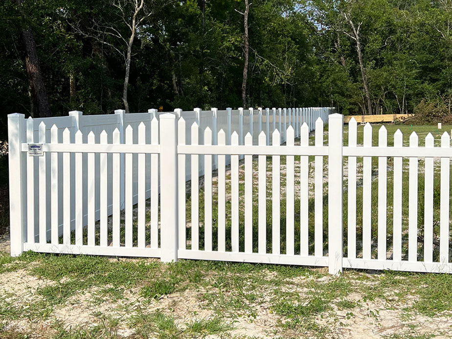 Decorative Fence Example in Glen St Mary Florida