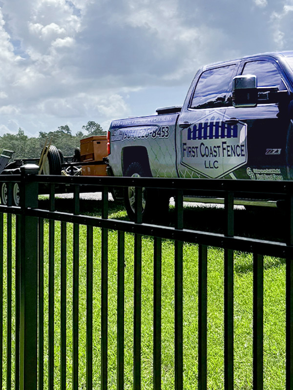 Fence Installation Contractor in Northeast Florida